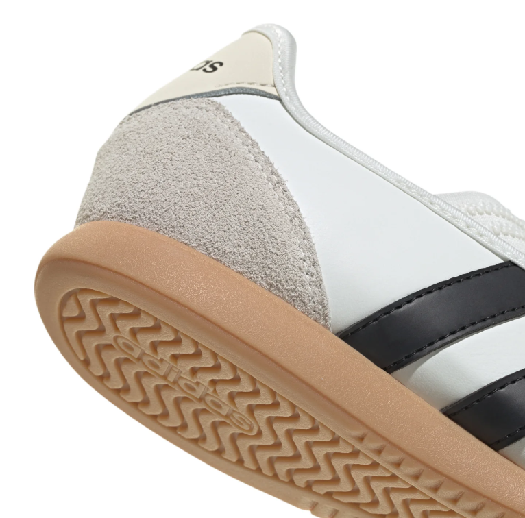 New Balance 530 Sneakers - White & Metallic Pink