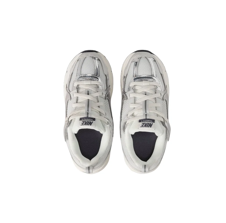 Nike Vomero 5 Sneakers - Light Gray & Metallic Silver